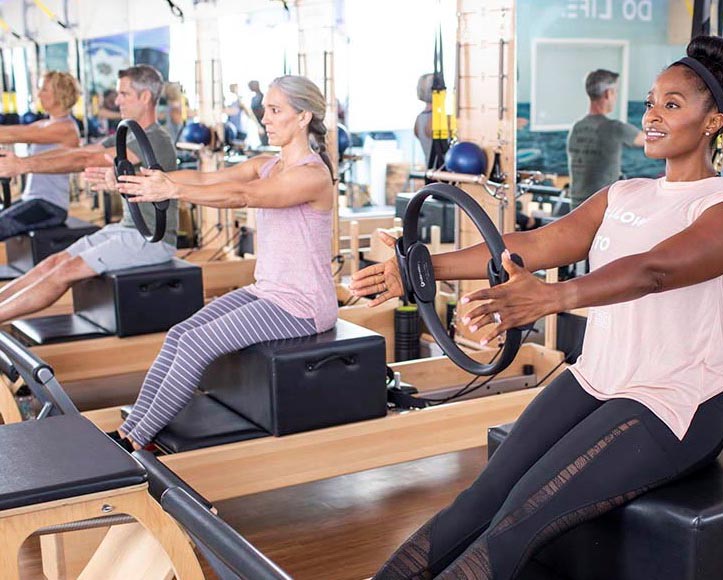 Reformer Flow PilatesTraining mit dem Reformer Club Pilates