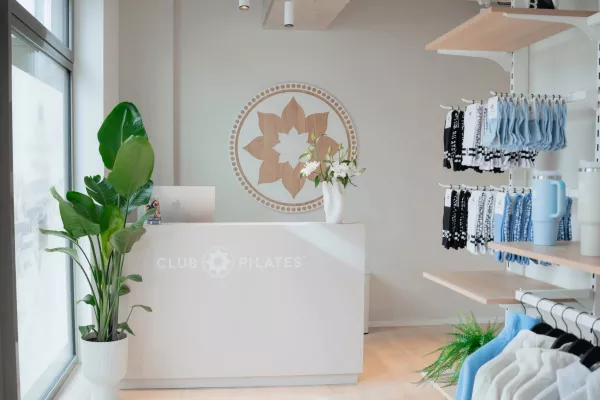 Club Pilates Hamburg - Wandsbek Club Pilates Hamburg - Wandsbek